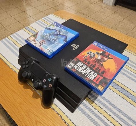 פלייסטיישן 4 פרו PS4 Pro