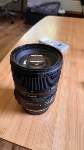 עדשה לקאנון dslr full frame
