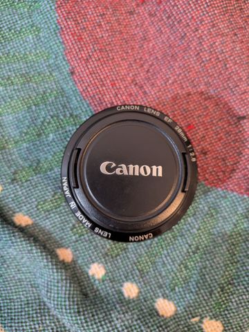 עדשת Canon EF 28mm