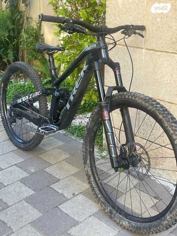 אופני אינדורו TREK SLASH 8