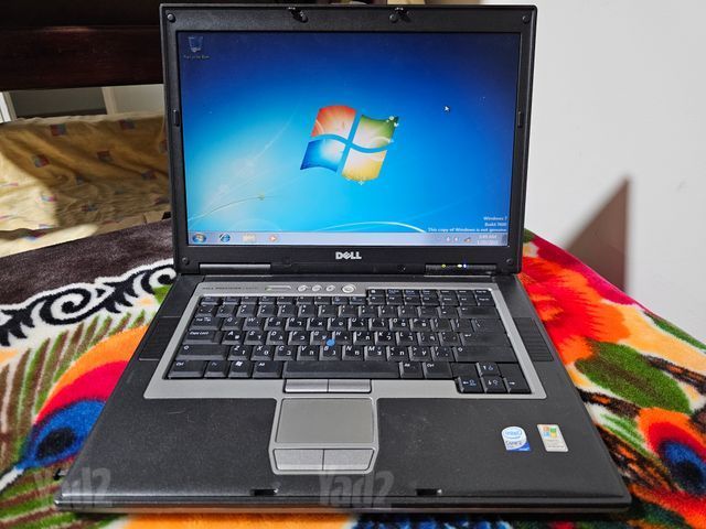 מחשב נייד Dell Precision T7500