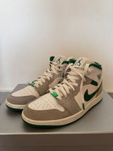 Air Jordan 1 Mid SE gray green