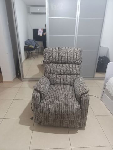 ארון הזזה