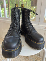Dr Martens EU 40 platform