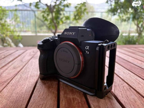 שני גופי Sony A7III
