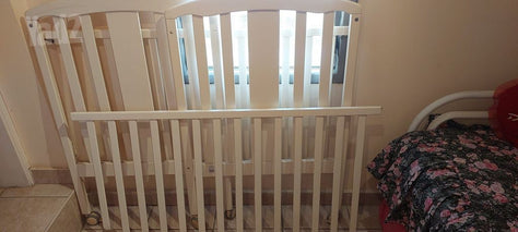מיטת תינוק