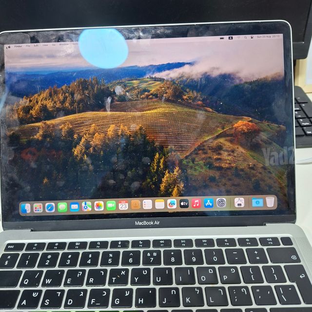 Macbook air 2020