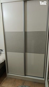 ארון בגדים
