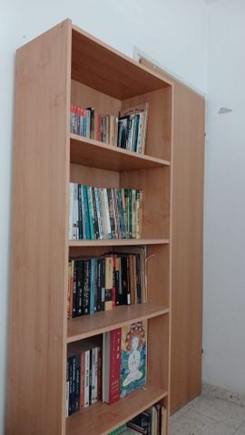 ספרייה מבית IKEA