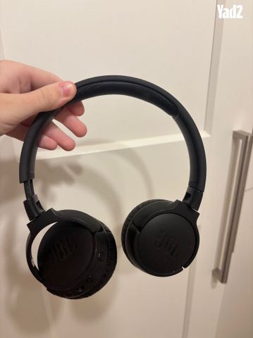 ‏אוזניות JBL