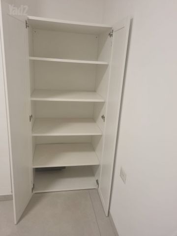 2 ארונות