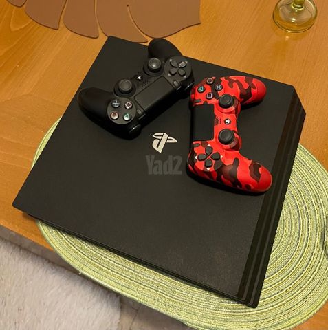 PlayStation 4 pro 1tb