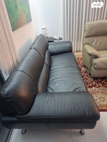 ספות עור