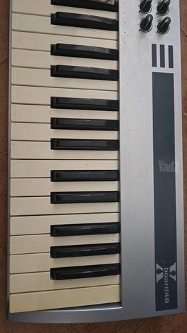 מקלדת emu keyboard 49 לחלקים