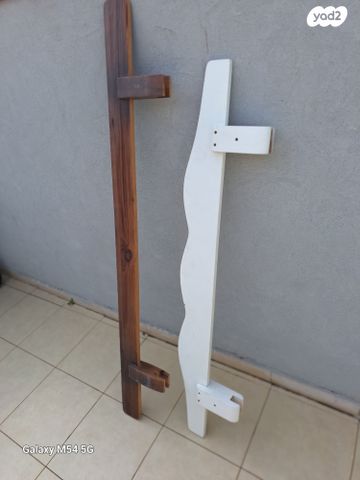 מגן מיטה  מעץ מלה