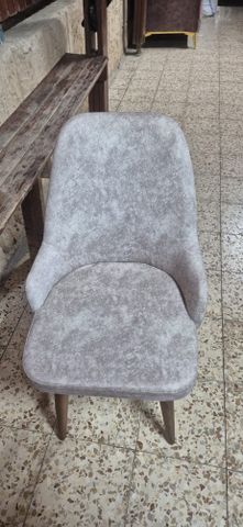 כסאות