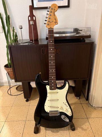 Fender ST72 japan