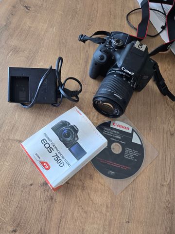 מצלמה CANON 750D