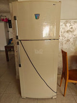 מקרר שארפ