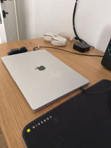 MacBook Pro 16" M1 Max