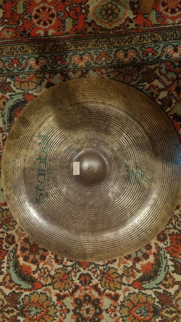 Istanbul Agop Sign' 22 China
