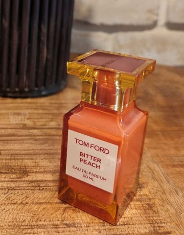בושם Tom Ford Bitter Peach