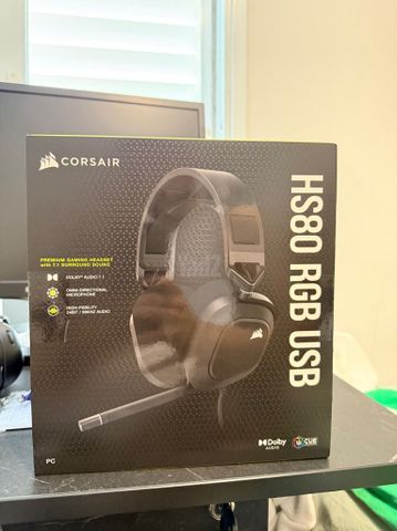 Corsair HS80 RGB גיימינג