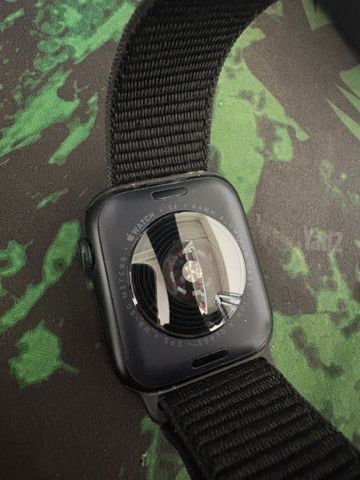 Apple Watch SE 2nd gen 44mm