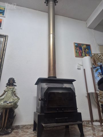 קמין עץ