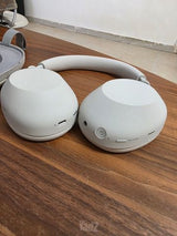 אוזניות SONY XM6s