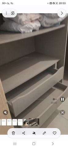 ארון הזזה
