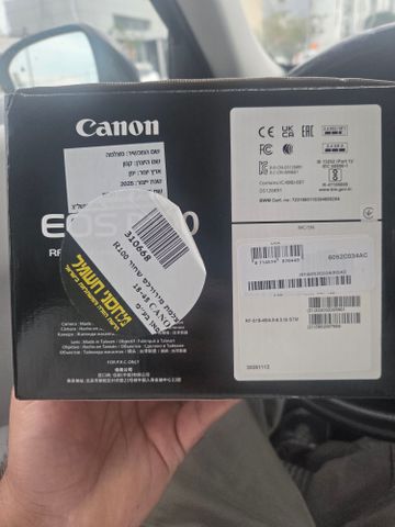 מצלמה Canon R100