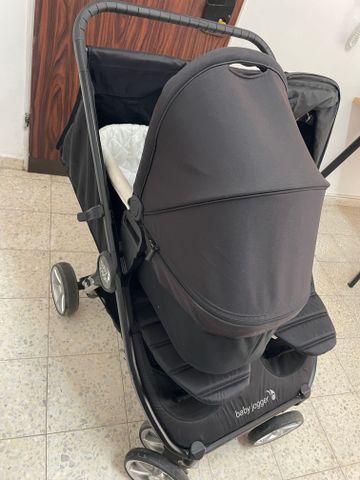עגלת אחים