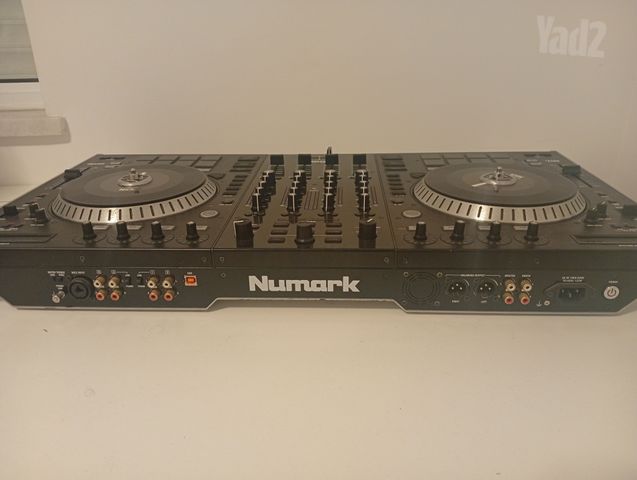 קונטרולר Numark