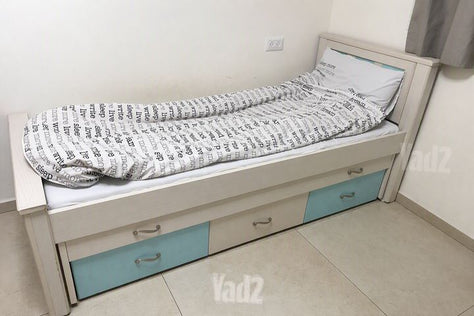 מיטה נפתחת ל 3