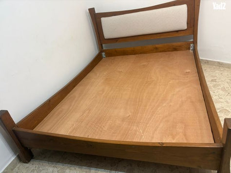 מיטה זוגית