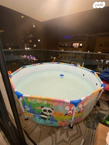 בריכה עגולה