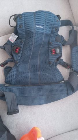 מנשא BabyBjorn