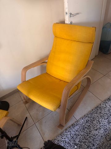 כורסת POÄNG IKEA