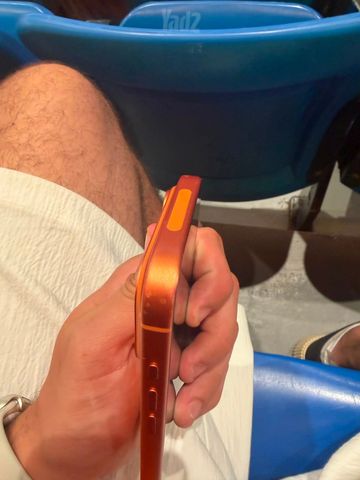 אייפון 17 פרו