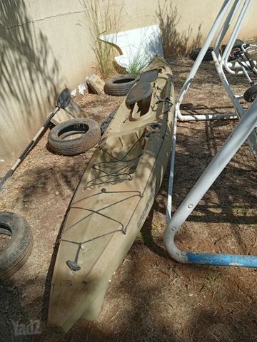 קיאק למכירה