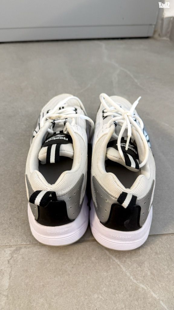 נעלי reebok DMX 2K