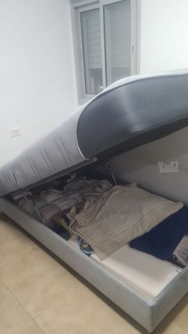 מיטה וחצי