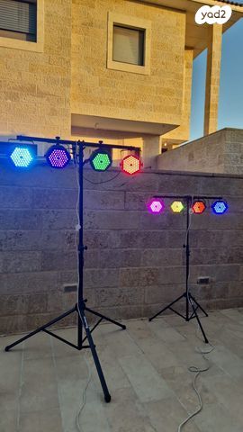 בר לדים סטנד + 4 פנסים מקצועים