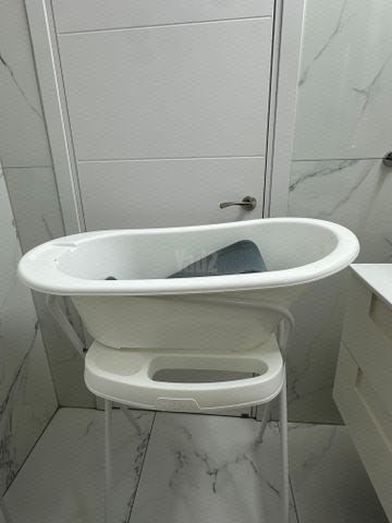 מקלחת ודפני