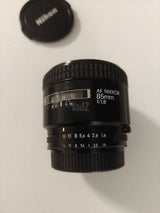 NIKON 85 mm 1.8