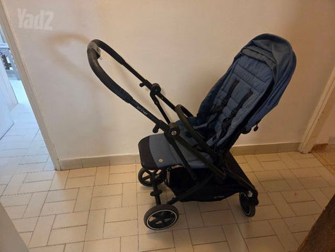 עגלת טיולון