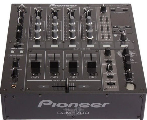 Pioneer mixer djm-700