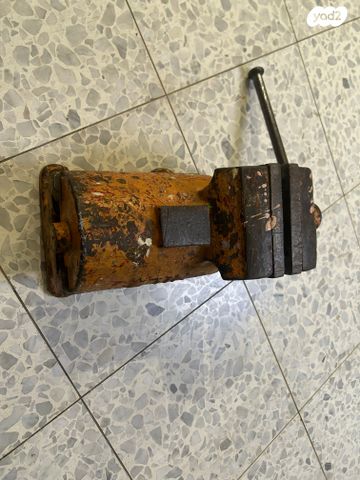 מלחציים