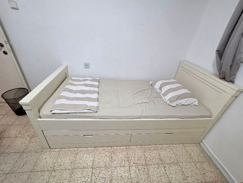 מיטת יחיד